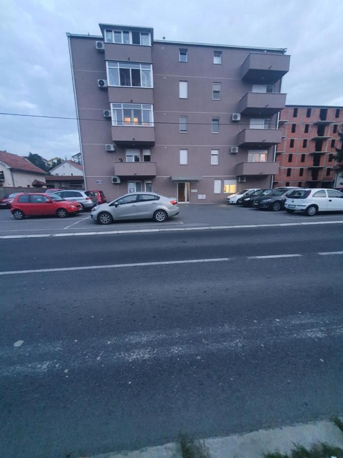 Raven2 Apartment Železnik Exterior foto